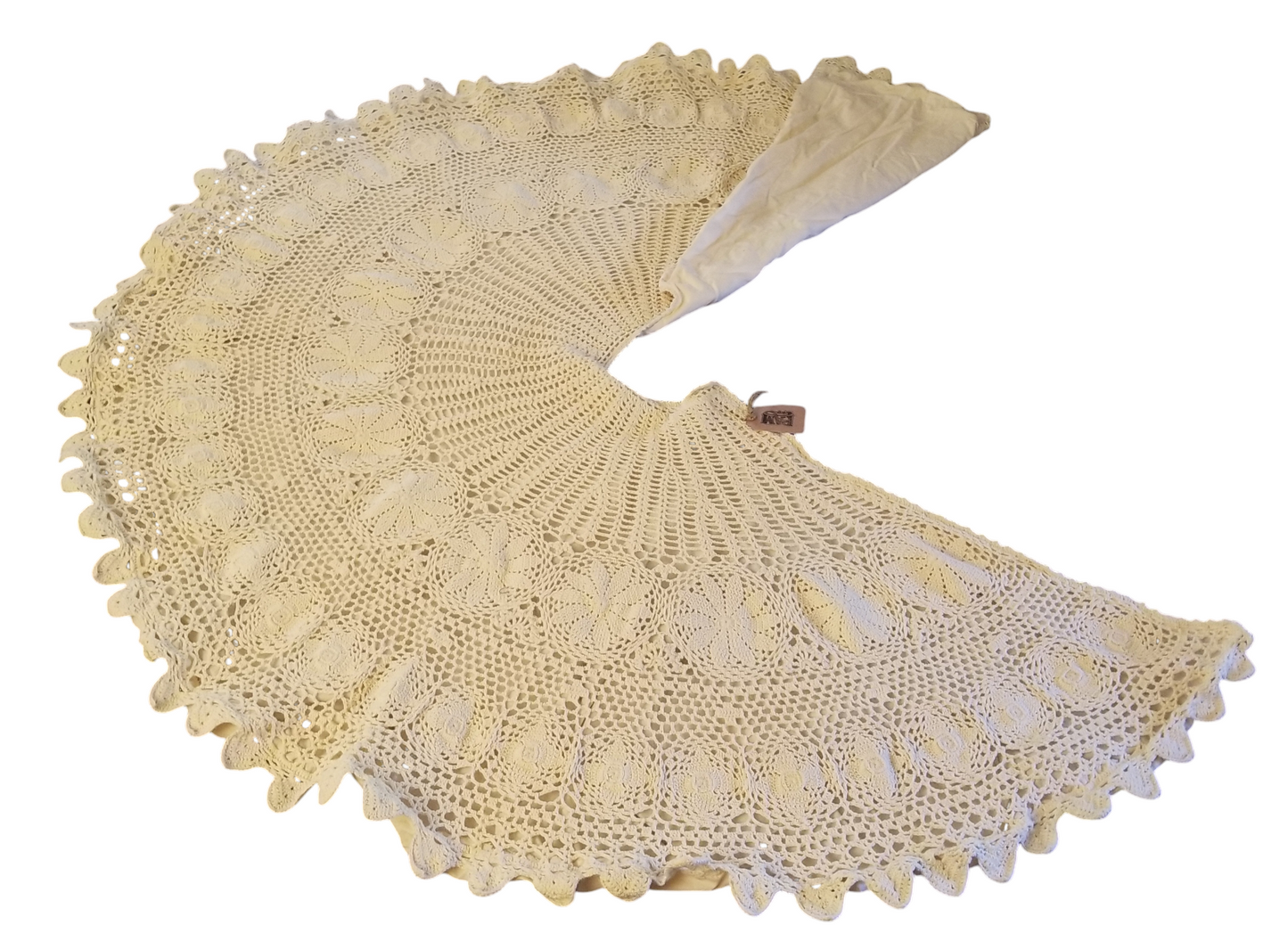 Crochet cotton tree skirt