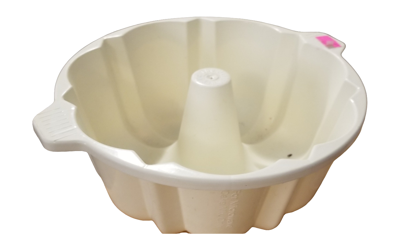 Plastic Pillsbury bundt pan