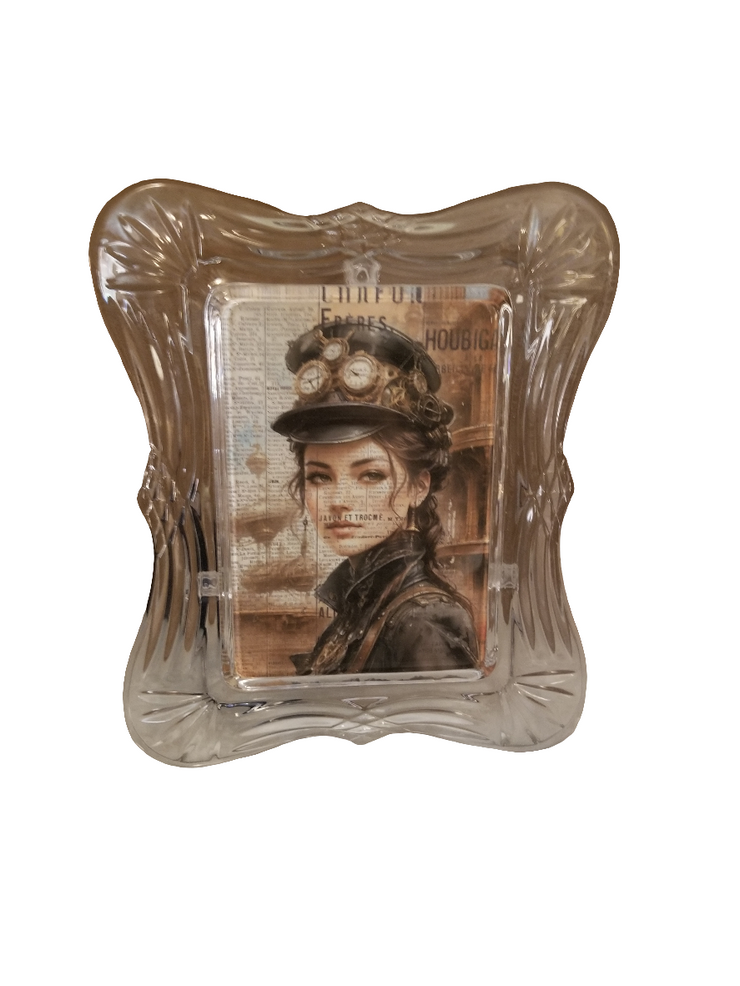 Crystal frame decor