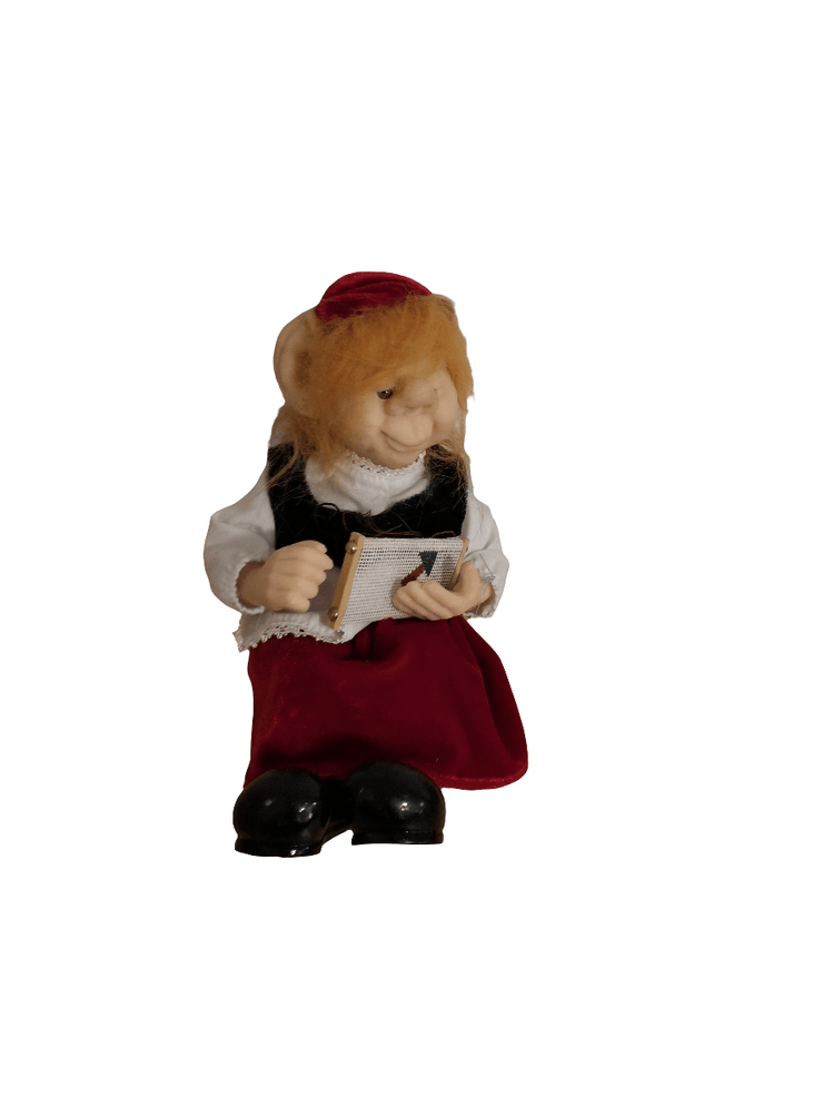 Sitting Christmas Elf - The Creative Shed - Sitting Christmas elf decoration missing needle