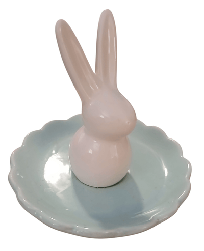 White bunny on a plat - The Creative Shed - The Creative Shed - White bunny on a plat - 